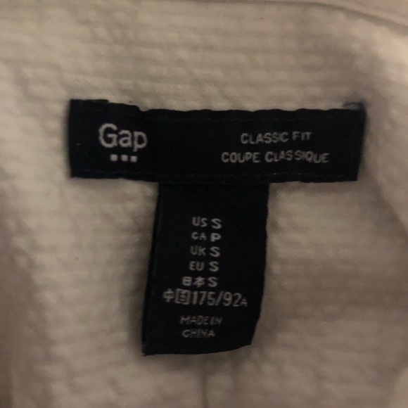 Gap button down🔥 🔥 - Picture 4 of 4
